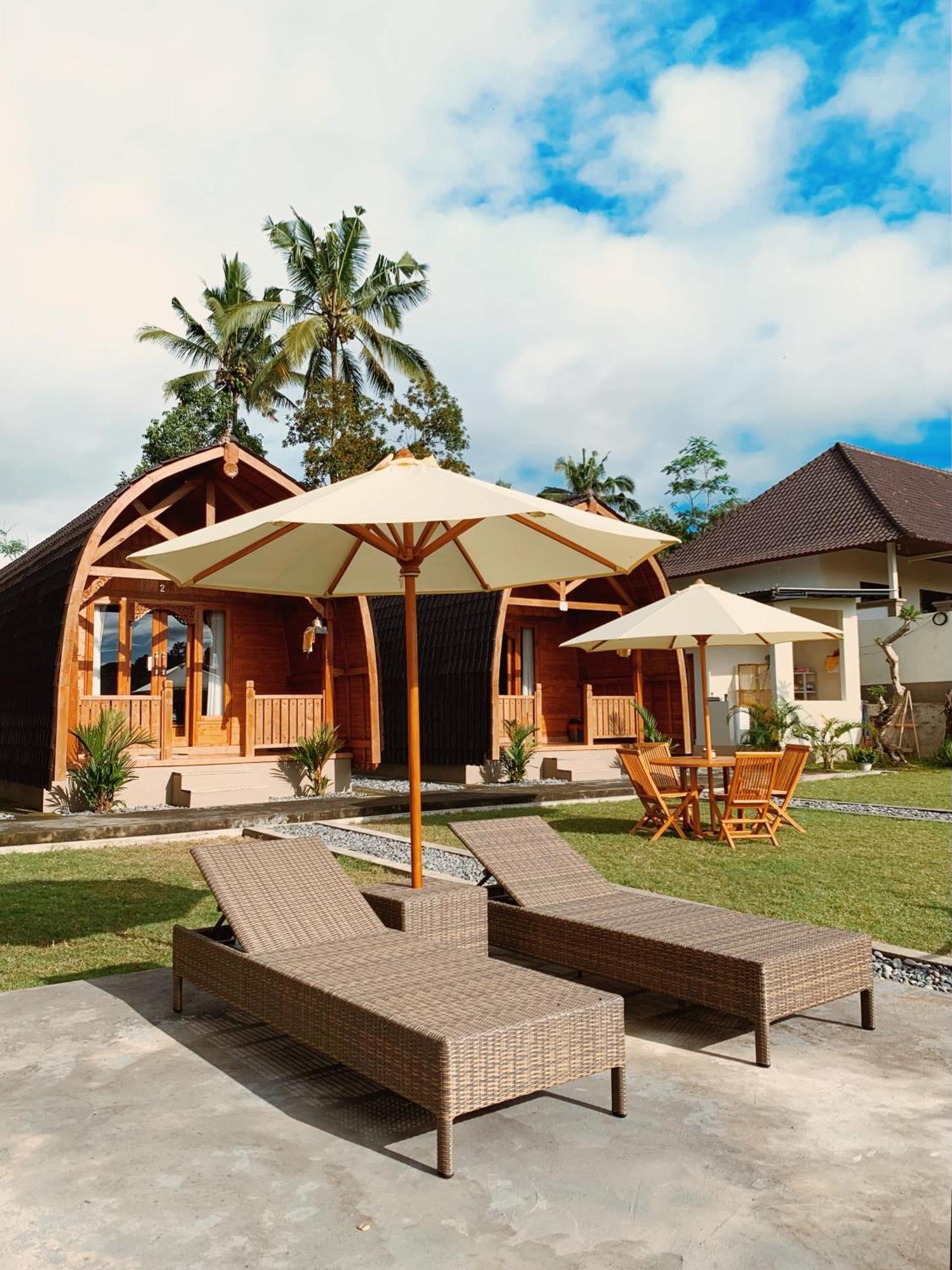 Besakih Homestay & Villa Exterior foto