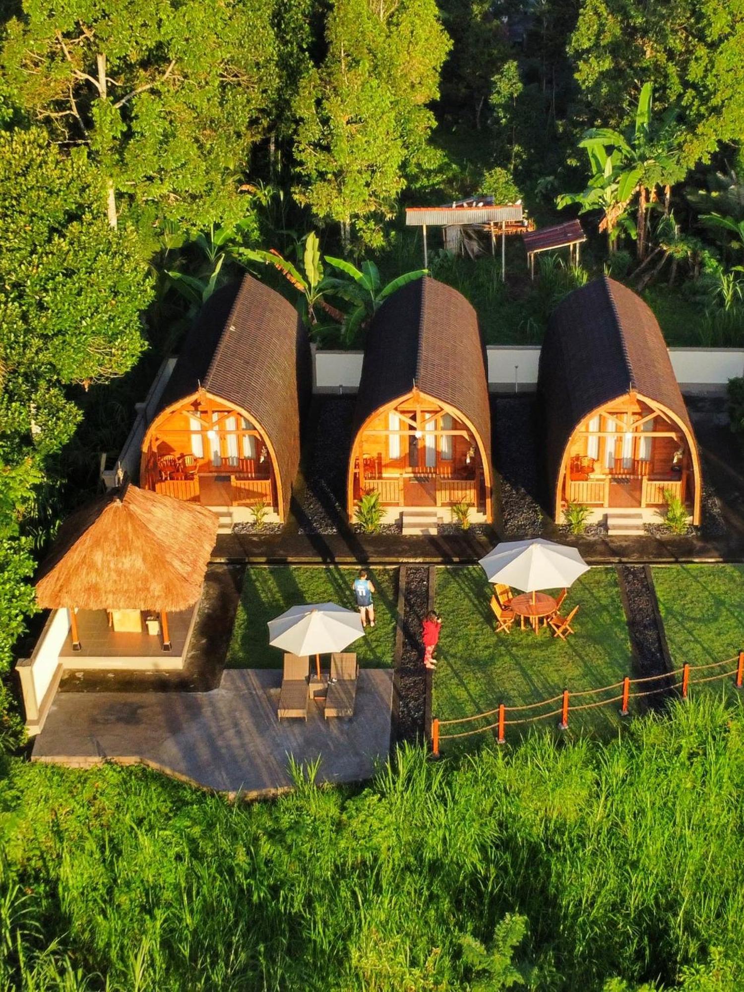 Besakih Homestay & Villa Exterior foto